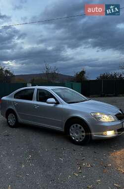 Лифтбек Skoda Octavia 2011 в 