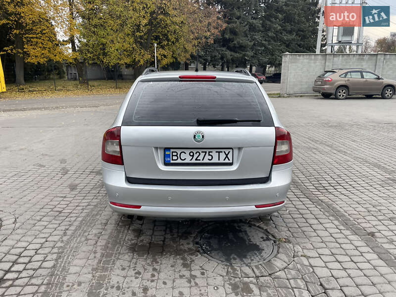 Універсал Skoda Octavia 2011 в Львові