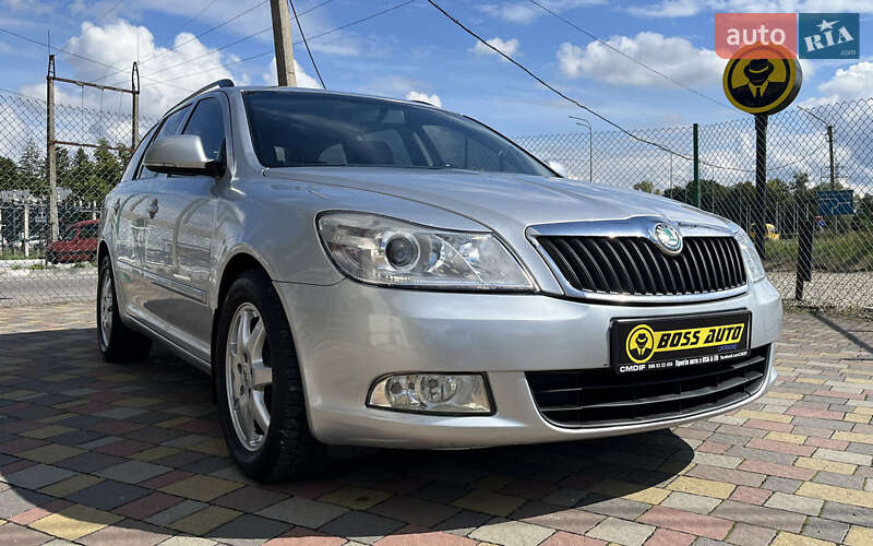 Skoda Octavia 2012 Skoda Octavia 2012
