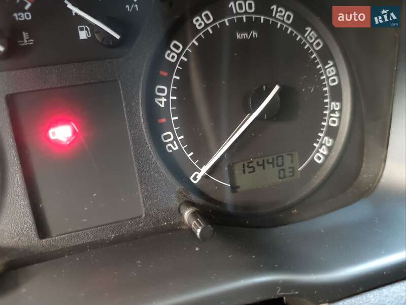 Ліфтбек Skoda Octavia 2006 в Дніпрі