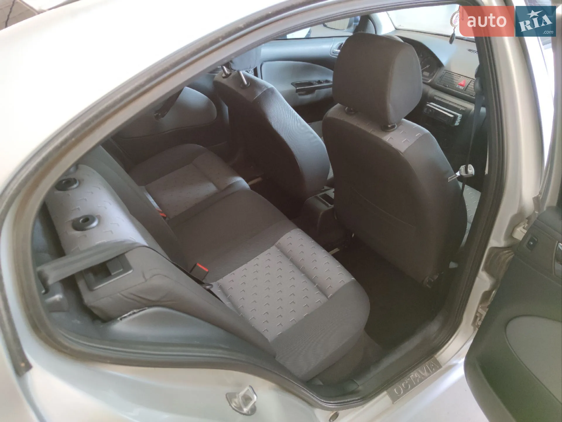 Skoda Octavia 2006 VIN TMBDK41U16B065909 фото оголошення 5 з 13