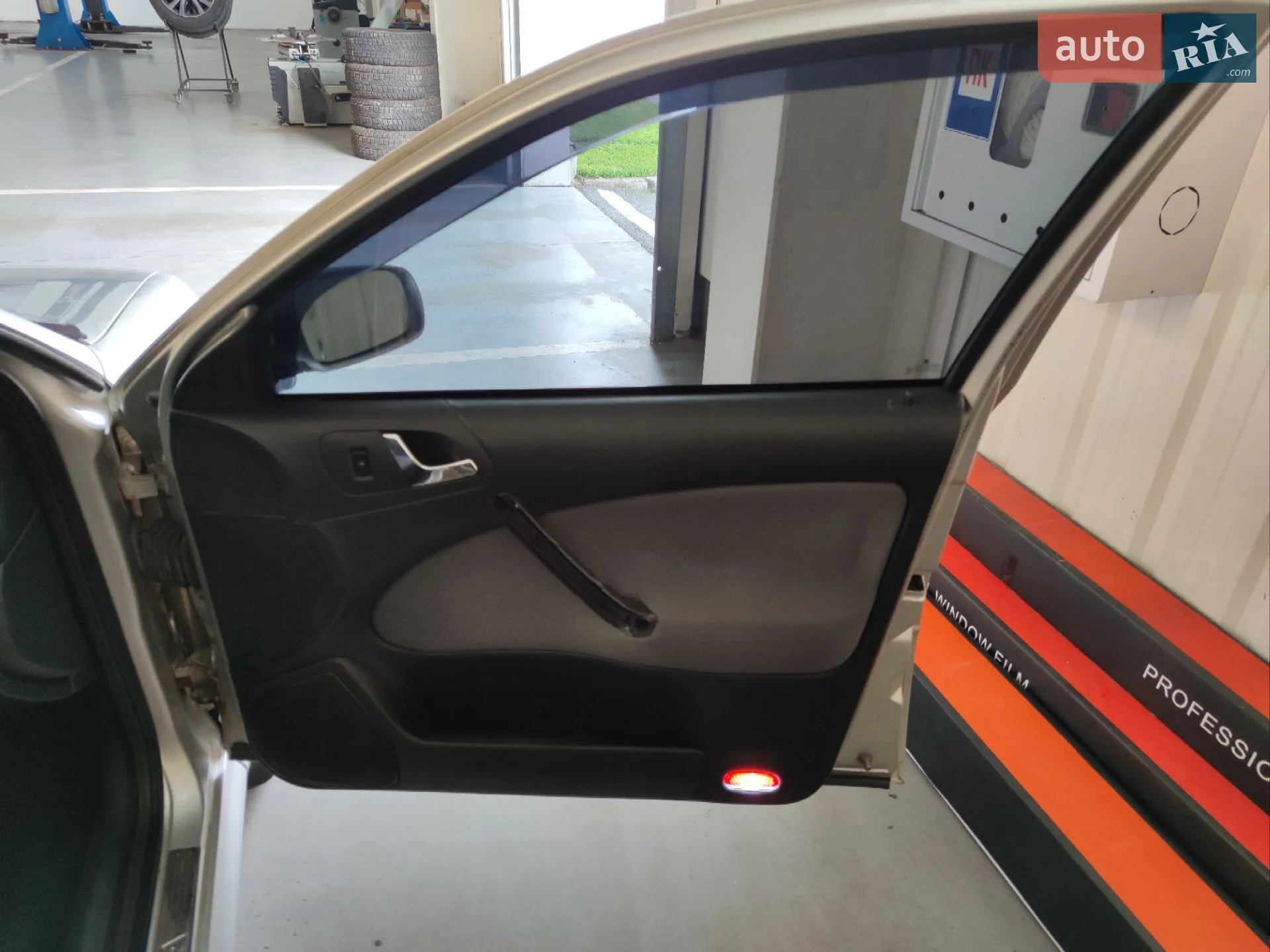 Skoda Octavia 2006 VIN TMBDK41U16B065909 фото оголошення 11 з 13
