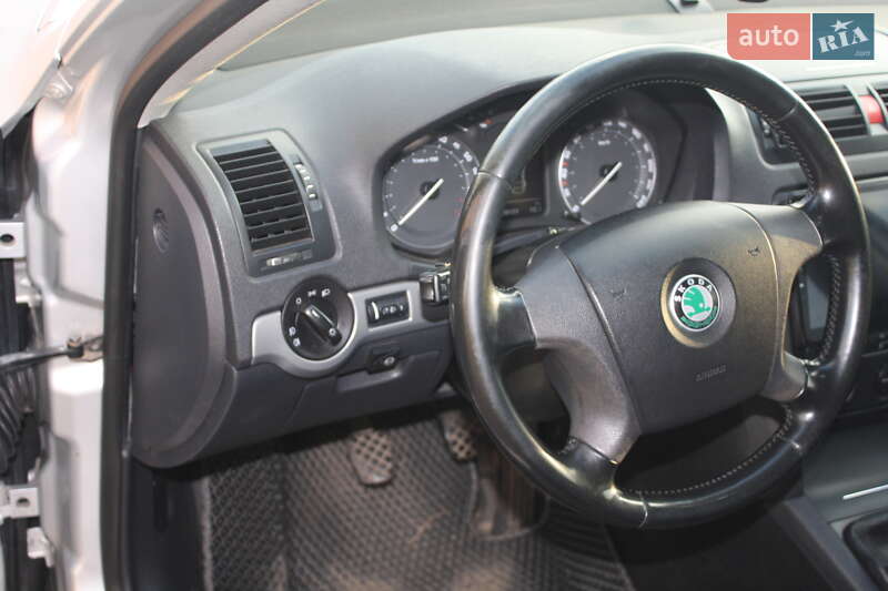 Універсал Skoda Octavia 2005 в Кривому Розі