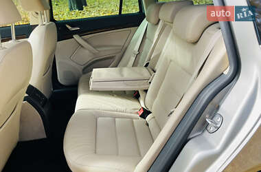 Універсал Skoda Octavia 2012 в  фото 23 Універсал Skoda Octavia 2012 в