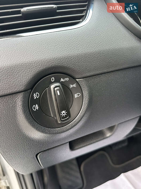 Универсал Skoda Octavia 2014 в Запорожье