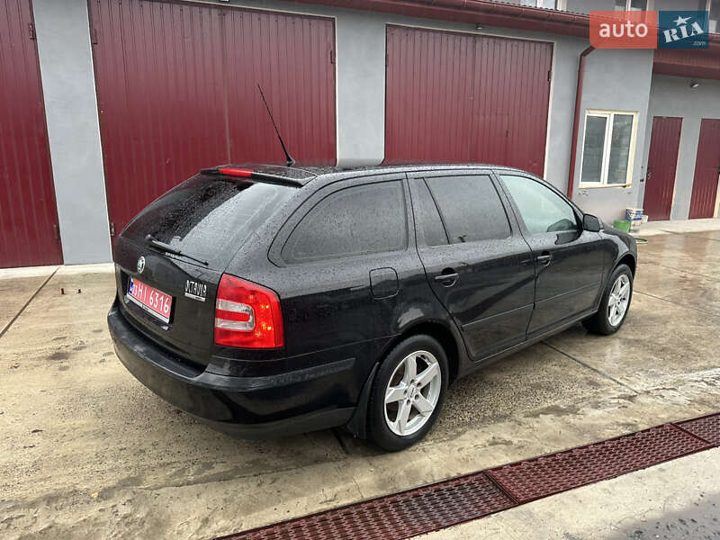 Універсал Skoda Octavia 2006 в Сокалі