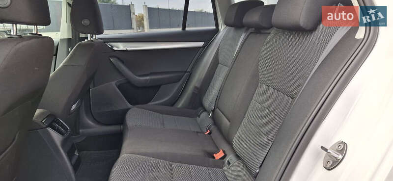 Універсал Skoda Octavia 2014 в Рожище