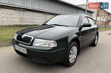 Лифтбек Skoda Octavia 2001 в Киеве