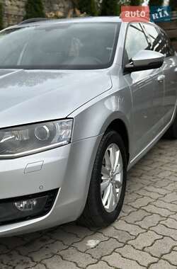Універсал Skoda Octavia 2015 в  фото 18 Універсал Skoda Octavia 2015 в