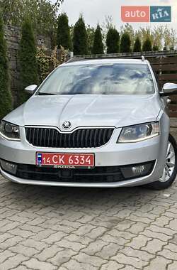 Універсал Skoda Octavia 2015 в  фото 29 Універсал Skoda Octavia 2015 в