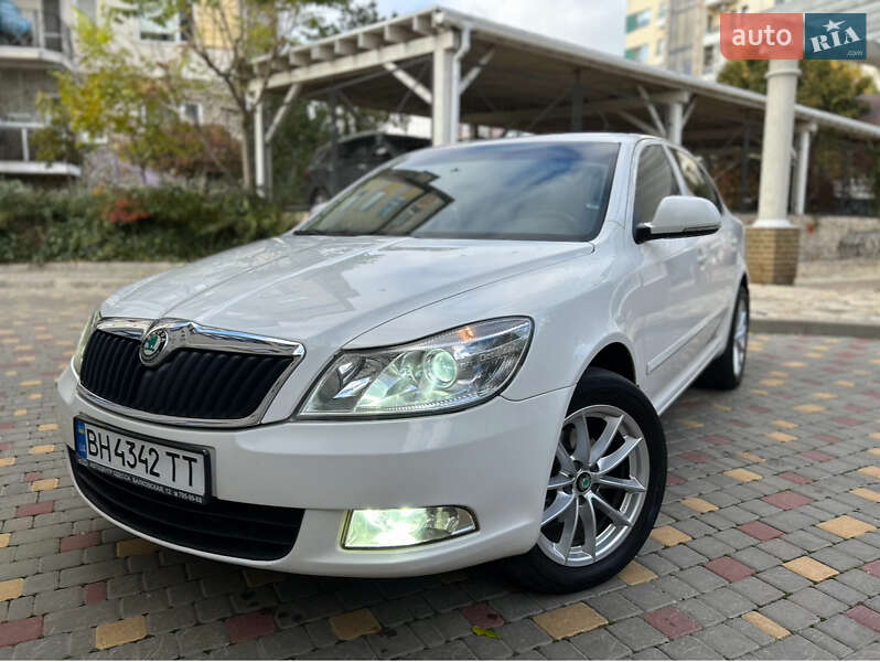 Лифтбек Skoda Octavia 2012 в Одессе фото 4 Лифтбек Skoda Octavia 2012 в Одессе