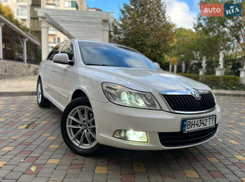 Лифтбек Skoda Octavia 2012 в Одессе фото 3 Лифтбек Skoda Octavia 2012 в Одессе