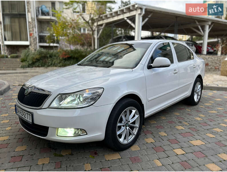 Лифтбек Skoda Octavia 2012 в Одессе фото 10 Лифтбек Skoda Octavia 2012 в Одессе