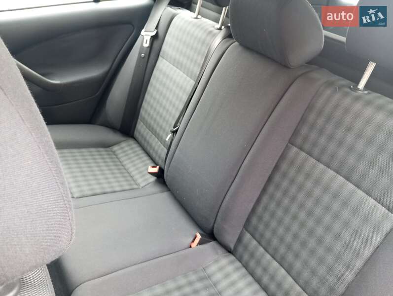 Универсал Skoda Octavia 2007 в Чернигове фото 30 Универсал Skoda Octavia 2007 в Чернигове