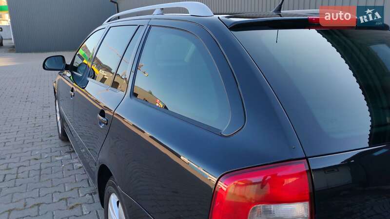 Универсал Skoda Octavia 2009 в Сокале