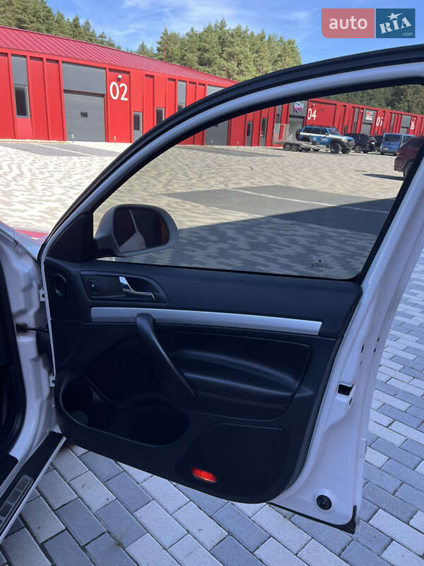 Универсал Skoda Octavia 2010 в Львове фото 23 Универсал Skoda Octavia 2010 в Львове
