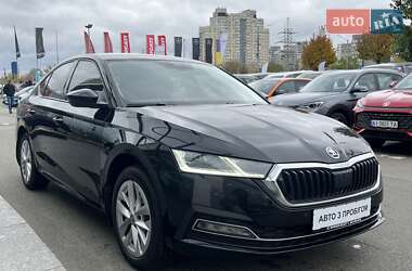 Лифтбек Skoda Octavia 2022 в 