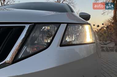 Универсал Skoda Octavia 2019 в 