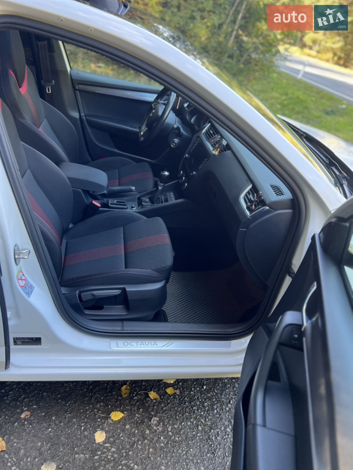 2019 Skoda Octavia - мініатюра 39