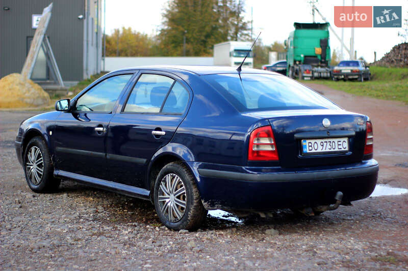 Лифтбек Skoda Octavia 2000 в Кременце фото 15 Лифтбек Skoda Octavia 2000 в Кременце