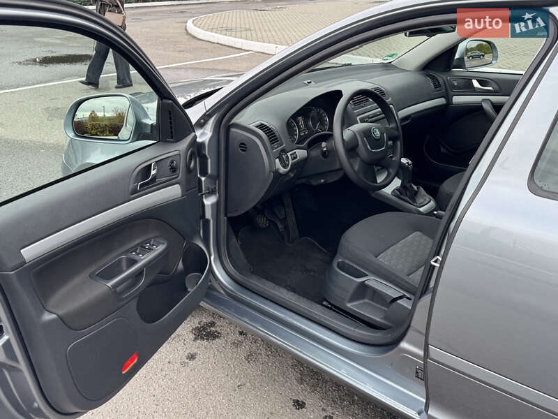 Универсал Skoda Octavia 2012 в Полтаве фото 9 Универсал Skoda Octavia 2012 в Полтаве