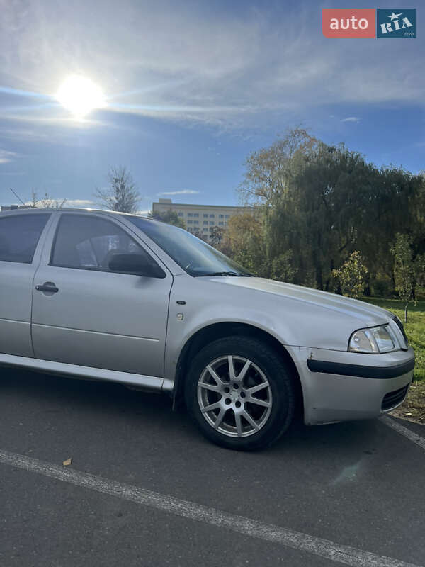 Лифтбек Skoda Octavia 2001 в Ивано-Франковске фото 3 Лифтбек Skoda Octavia 2001 в Ивано-Франковске