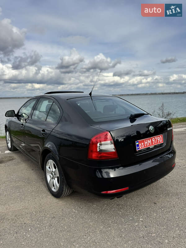 Лифтбек Skoda Octavia 2009 в Одессе