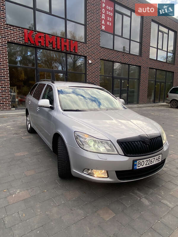 Универсал Skoda Octavia 2010 в Тернополе