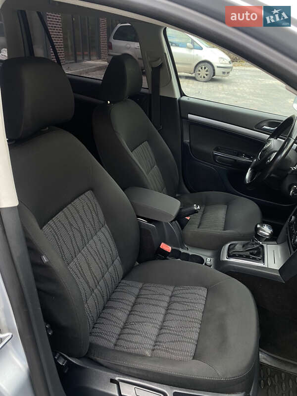 Универсал Skoda Octavia 2010 в Тернополе