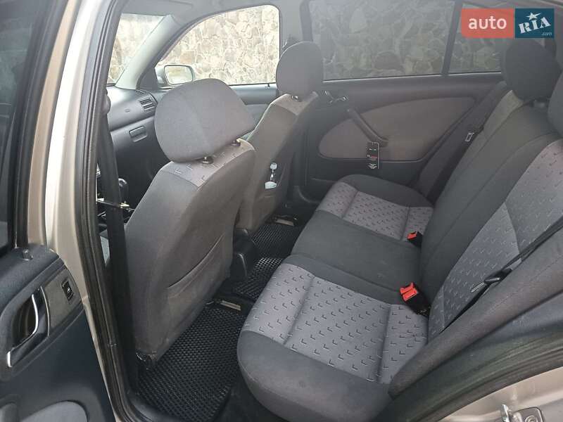 Лифтбек Skoda Octavia 2008 в Львове фото 17 Лифтбек Skoda Octavia 2008 в Львове