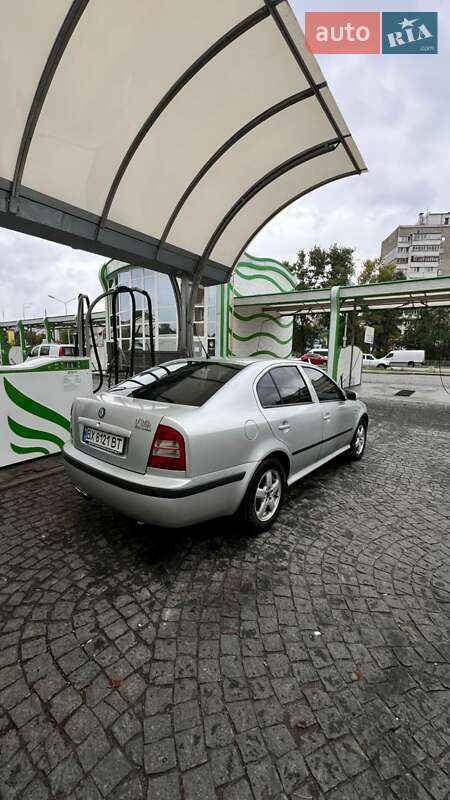 Ліфтбек Skoda Octavia 2003 в Броварах