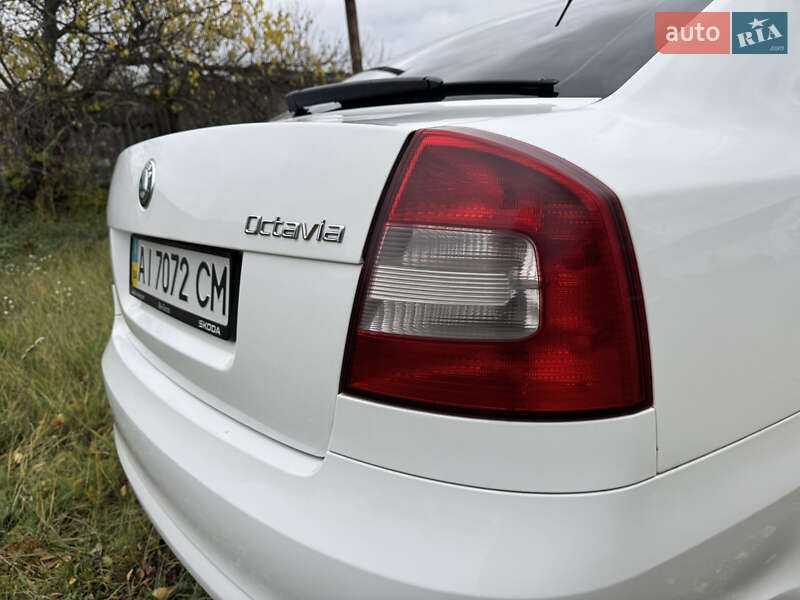 Лифтбек Skoda Octavia 2011 в Краснокутске
