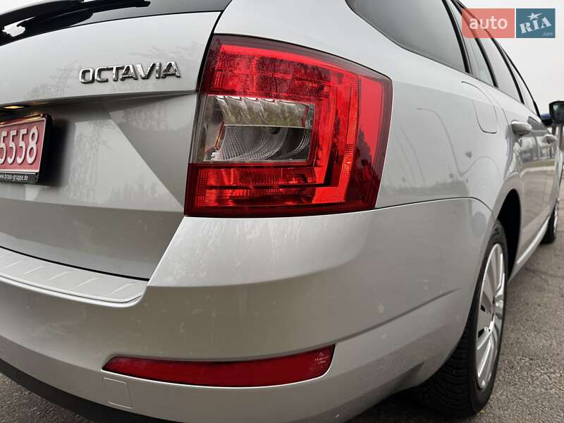 Универсал Skoda Octavia 2016 в Ковеле