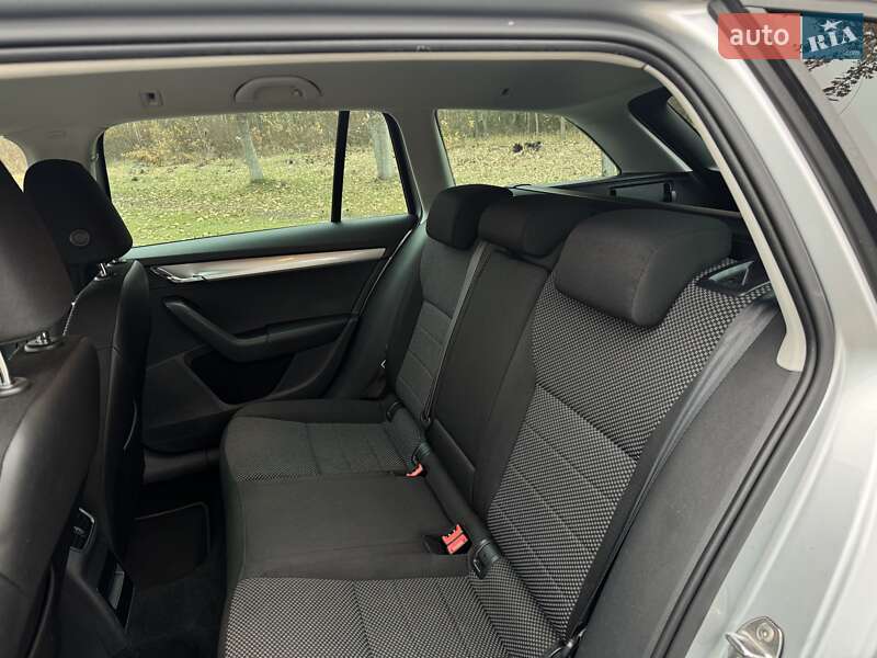 Универсал Skoda Octavia 2016 в Ковеле