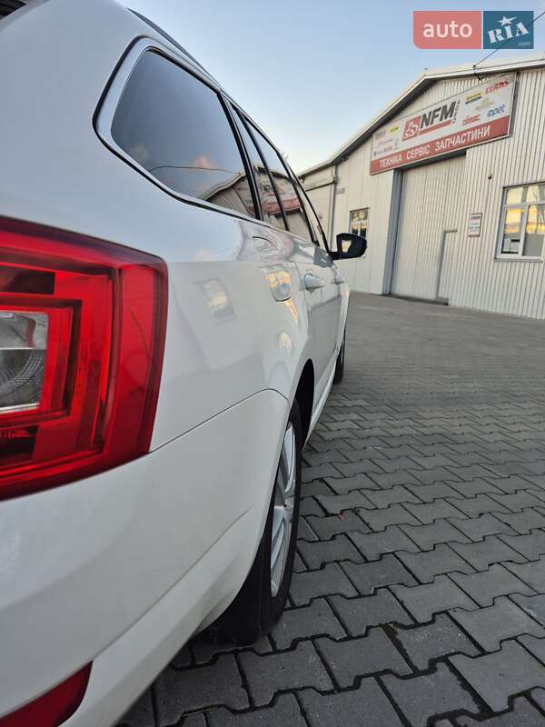 Універсал Skoda Octavia 2014 в Івано-Франківську