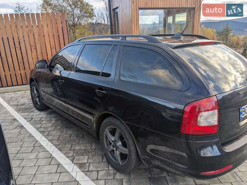 Универсал Skoda Octavia 2010 в Дрогобыче