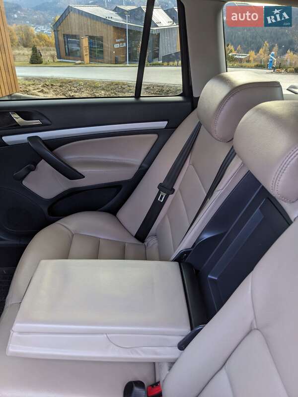 Универсал Skoda Octavia 2010 в Дрогобыче