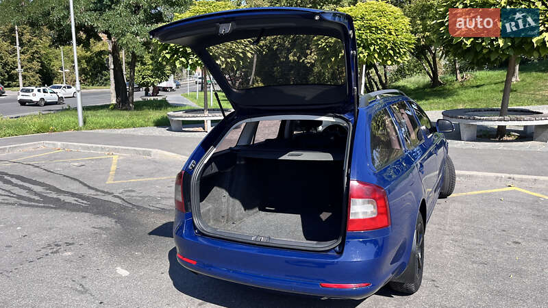 Универсал Skoda Octavia 2012 в Виннице