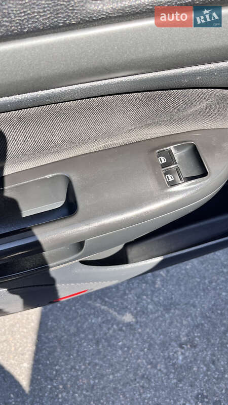 Универсал Skoda Octavia 2012 в Виннице