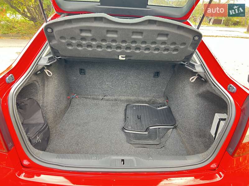 Лифтбек Skoda Octavia 2012 в Виннице фото 8 Лифтбек Skoda Octavia 2012 в Виннице