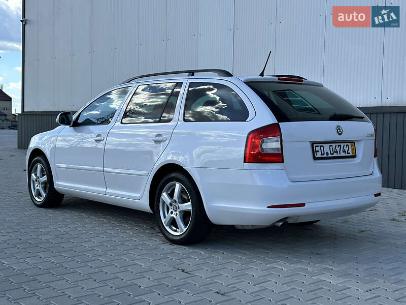 Универсал Skoda Octavia 2012 в Мукачево фото 2 Универсал Skoda Octavia 2012 в Мукачево