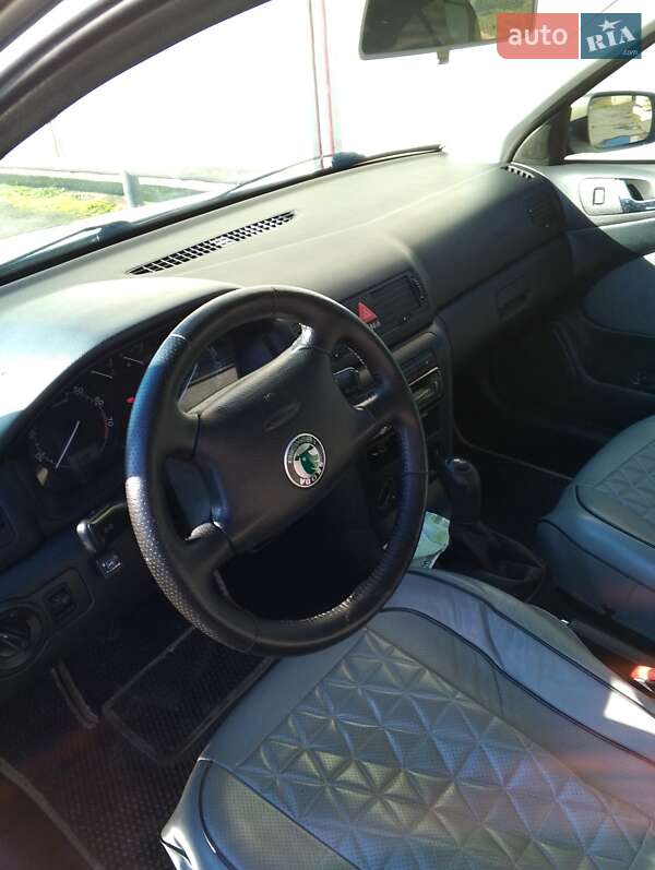 Лифтбек Skoda Octavia 2007 в Староконстантинове