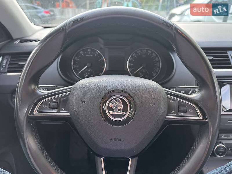 Ліфтбек Skoda Octavia 2015 в Львові
