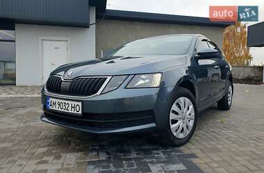 Лифтбек Skoda Octavia 2019 в Киеве