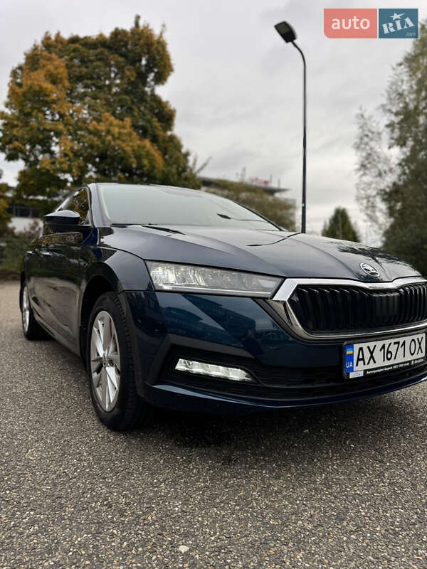 Ліфтбек Skoda Octavia 2023 в Львові