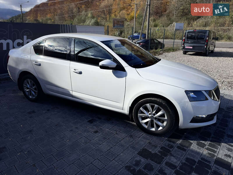 Ліфтбек Skoda Octavia 2019 в Івано-Франківську