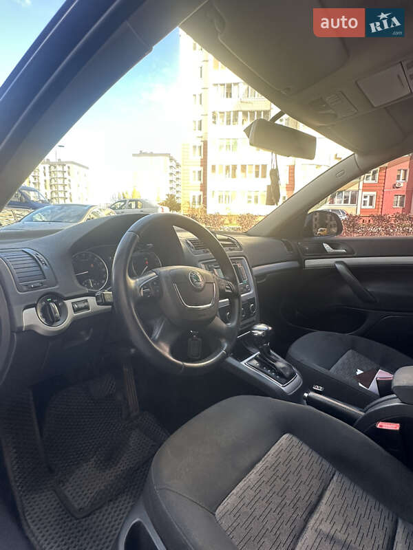 Універсал Skoda Octavia 2012 в Києві фото 12 Універсал Skoda Octavia 2012 в Києві