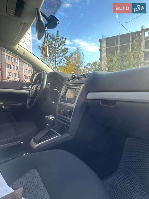 Універсал Skoda Octavia 2012 в Києві фото 18 Універсал Skoda Octavia 2012 в Києві