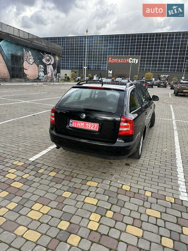 Универсал Skoda Octavia 2011 в Луцке фото 7 Универсал Skoda Octavia 2011 в Луцке