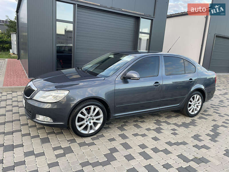 Лифтбек Skoda Octavia 2009 в Мукачево